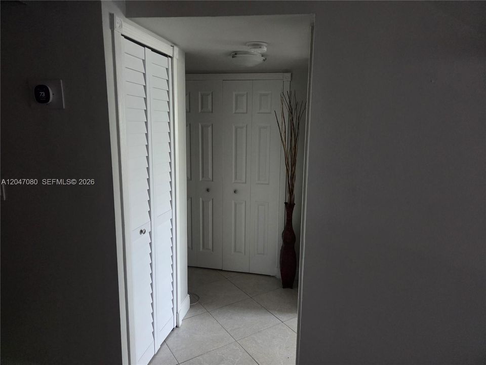 В аренду: $1,700 (1 спален, 1 ванн, 550 Квадратных фут)