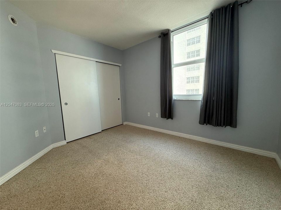 Guest bedroom