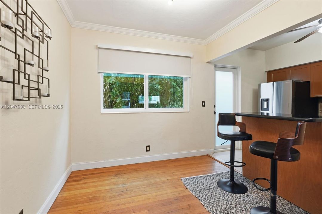 For Rent: $2,850 (2 beds, 2 baths, 1020 Square Feet)