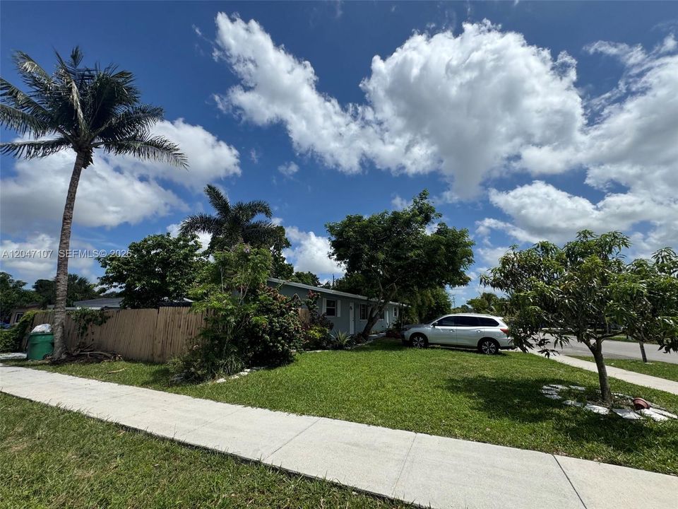 En Venta: $559,999 (0 camas, 0 baños, 1696 Pies cuadrados)