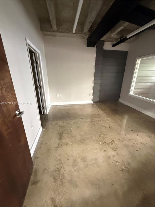 В аренду: $750 (0 спален, 0 ванн, 0 Квадратных фут)