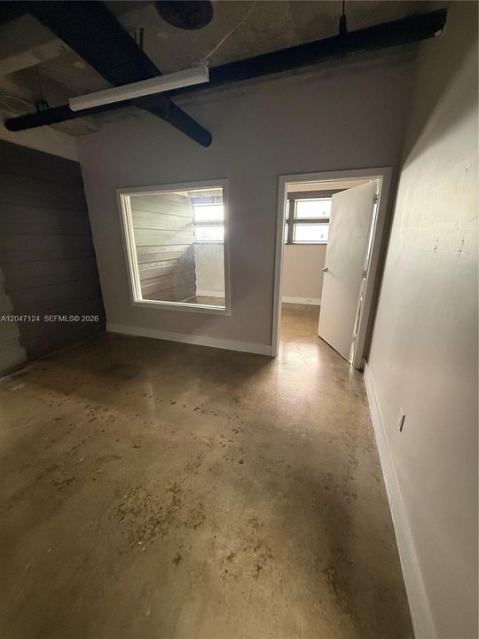 В аренду: $750 (0 спален, 0 ванн, 0 Квадратных фут)