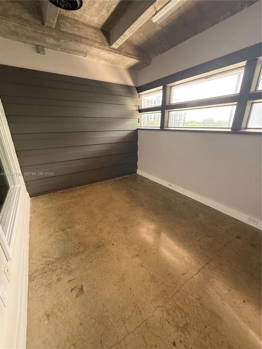 В аренду: $750 (0 спален, 0 ванн, 0 Квадратных фут)