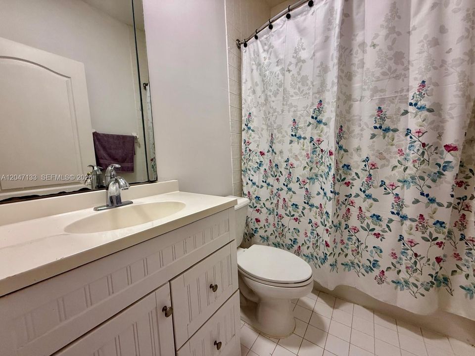 На продажу: $505,000 (4 спален, 2 ванн, 1536 Квадратных фут)