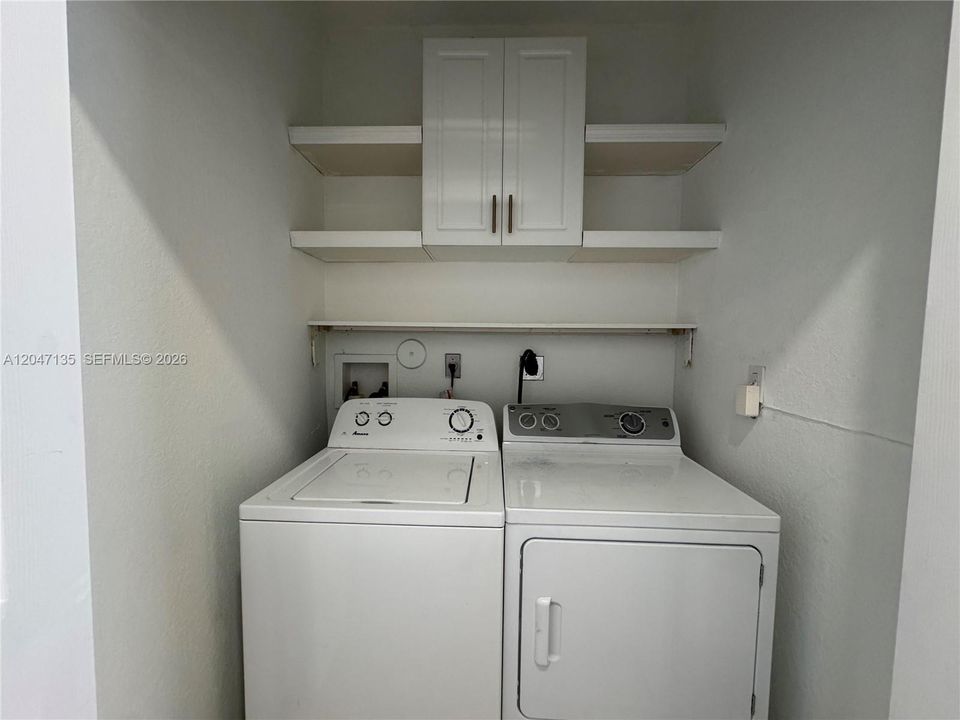 В аренду: $2,899 (3 спален, 2 ванн, 1430 Квадратных фут)