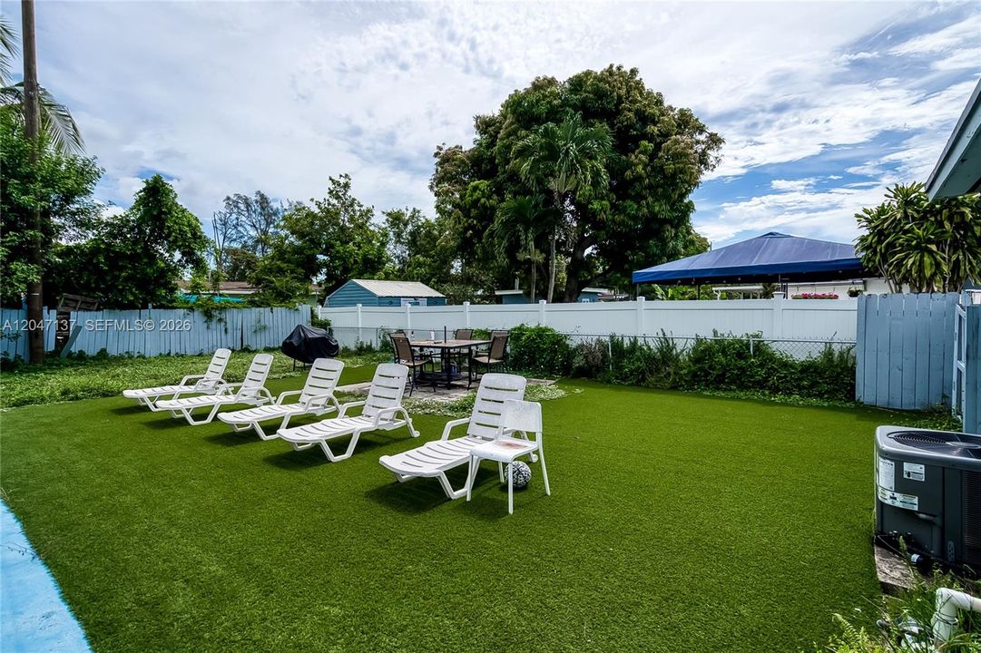 En Venta: $499,000 (2 camas, 1 baños, 768 Pies cuadrados)