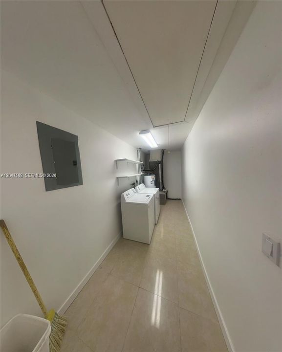 For Rent: $6,200 (4 beds, 3 baths, 4510 Square Feet)