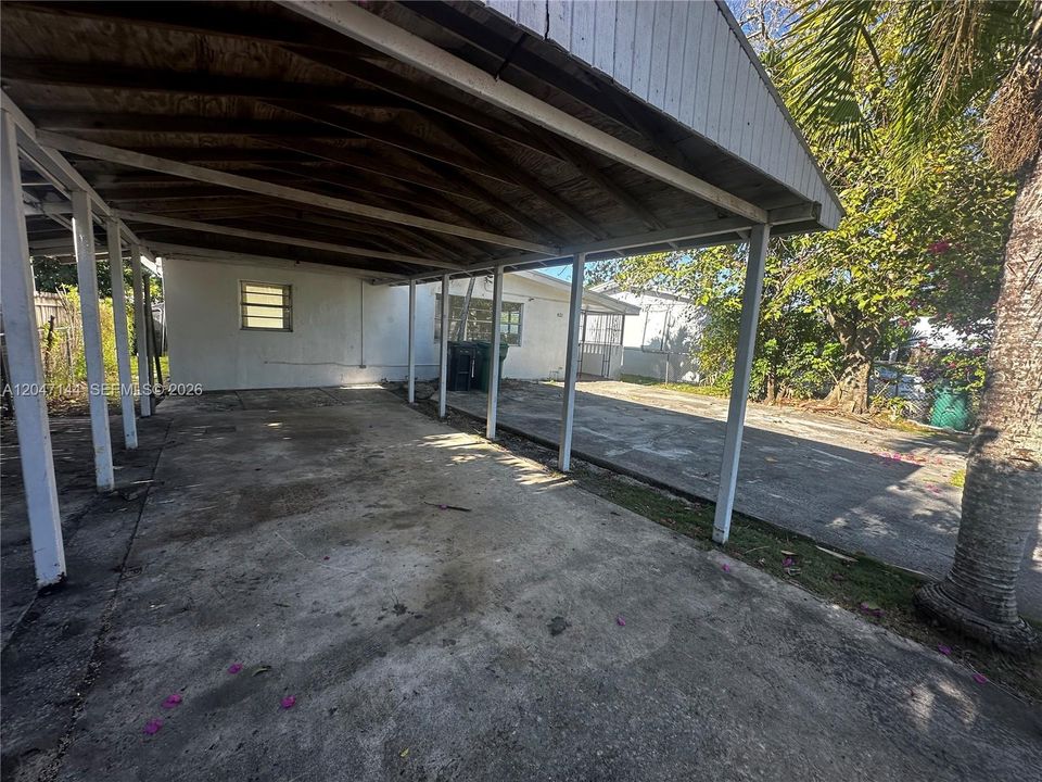 En Renta: $2,700 (4 camas, 2 baños, 1384 Pies cuadrados)