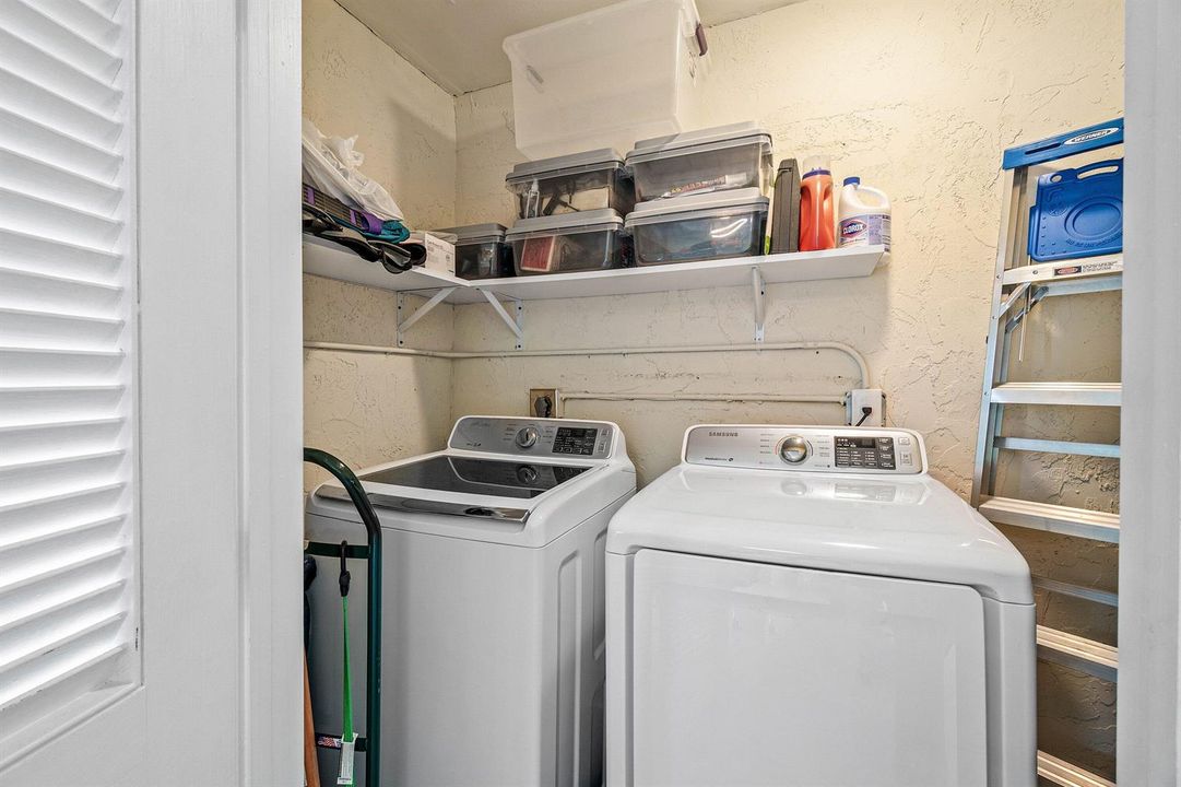 Laundry FULL SIZE