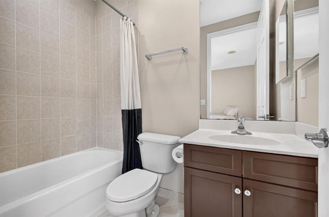 082_Bathroom
