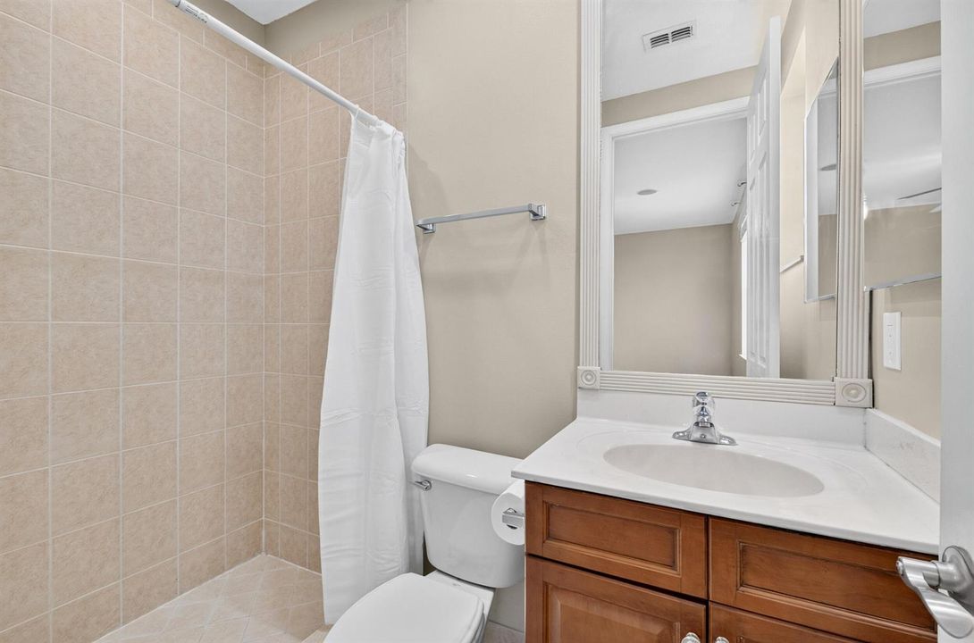 088_Bathroom_7