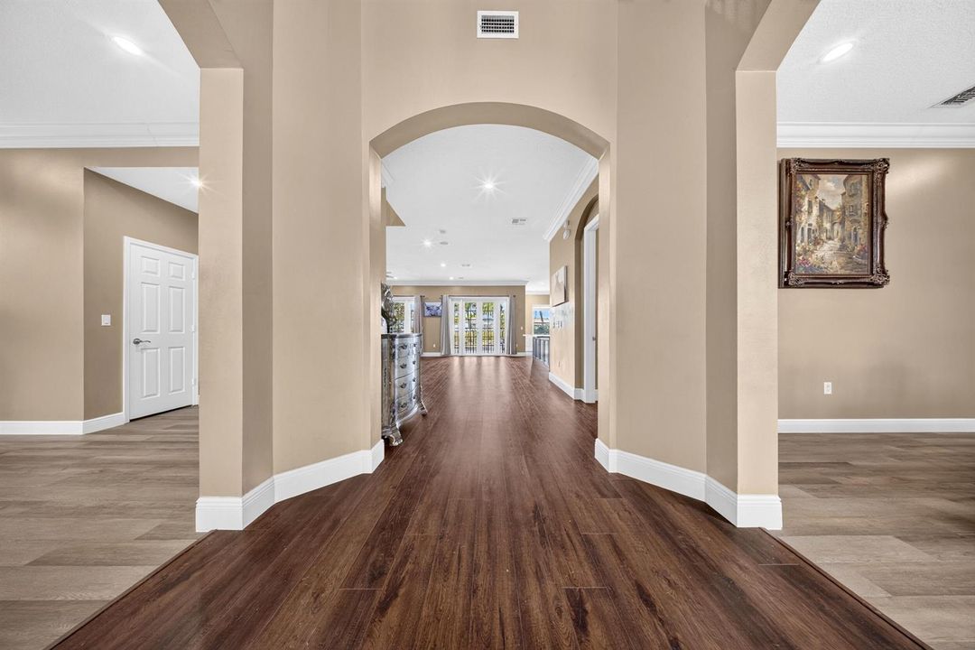 012_Foyer_4