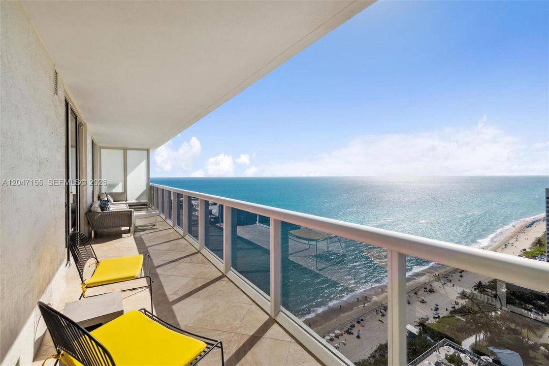 En Venta: $1,525,000 (3 camas, 3 baños, 1733 Pies cuadrados)