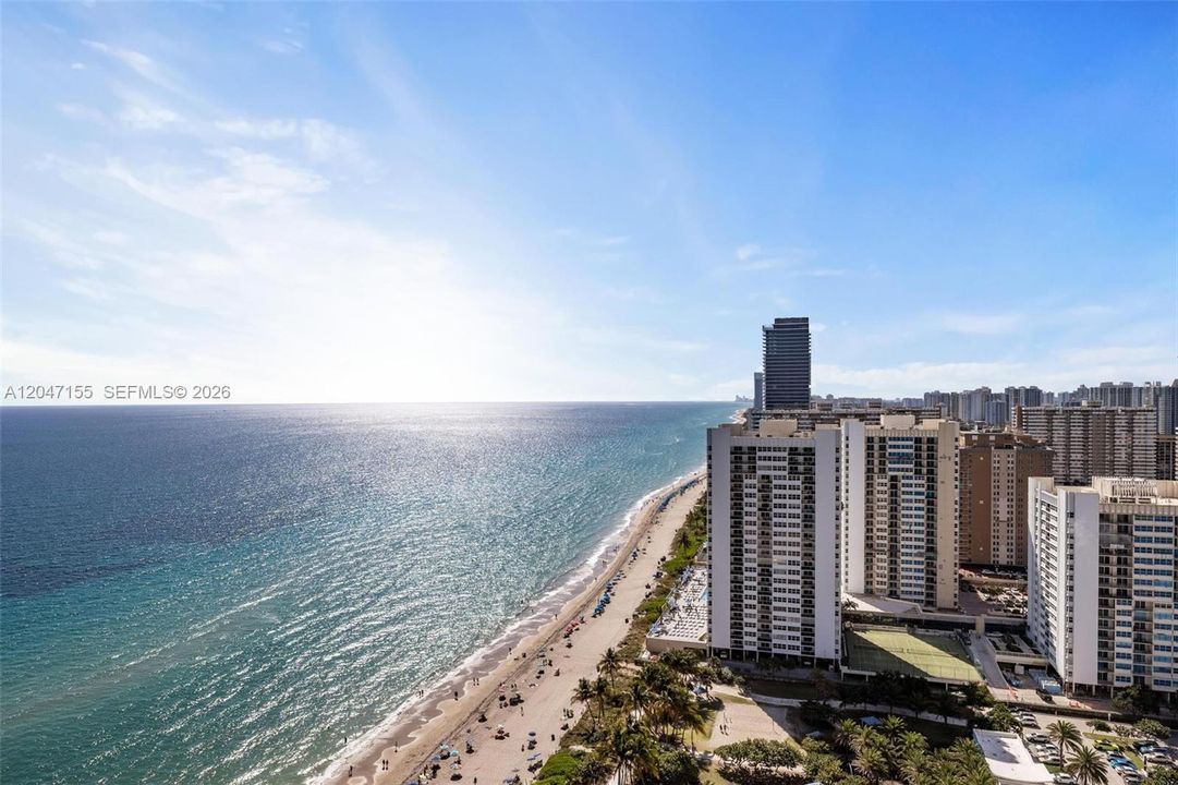 En Venta: $1,525,000 (3 camas, 3 baños, 1733 Pies cuadrados)
