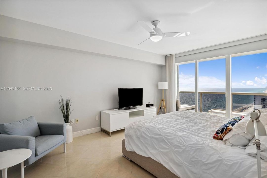 En Venta: $1,525,000 (3 camas, 3 baños, 1733 Pies cuadrados)