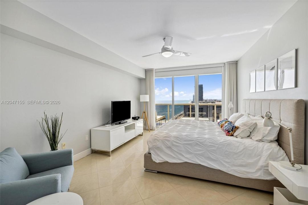 En Venta: $1,525,000 (3 camas, 3 baños, 1733 Pies cuadrados)