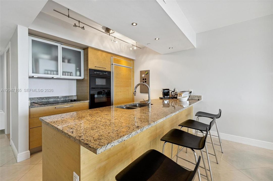 En Venta: $1,525,000 (3 camas, 3 baños, 1733 Pies cuadrados)