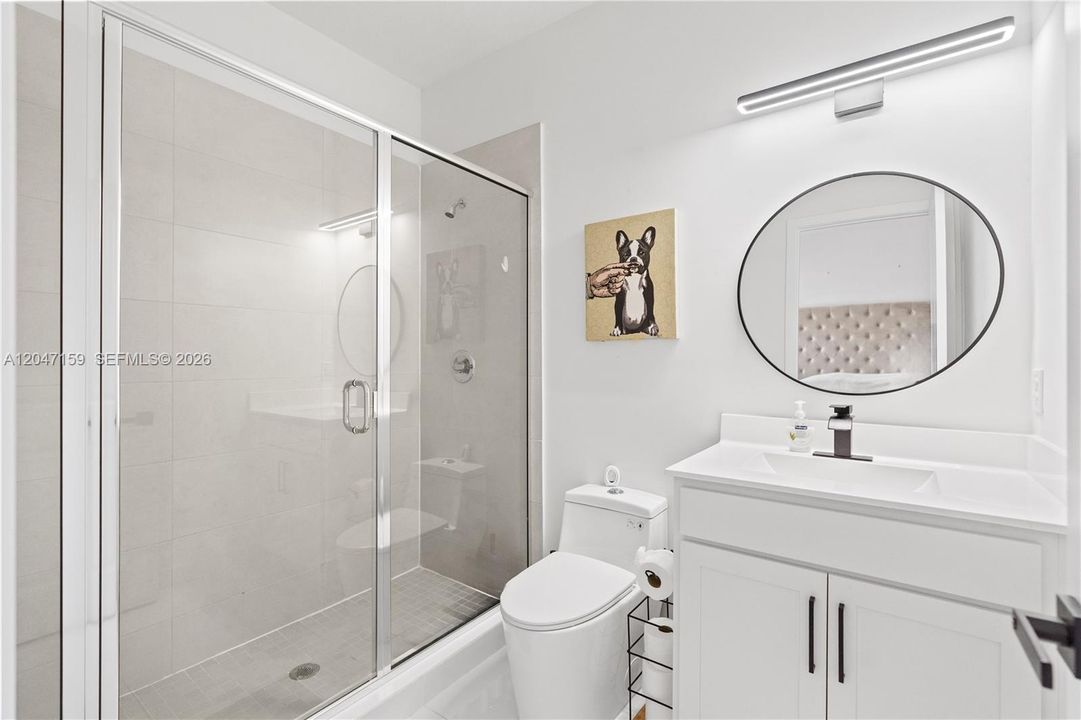 For Rent: $6,000 (5 beds, 5 baths, 3716 Square Feet)