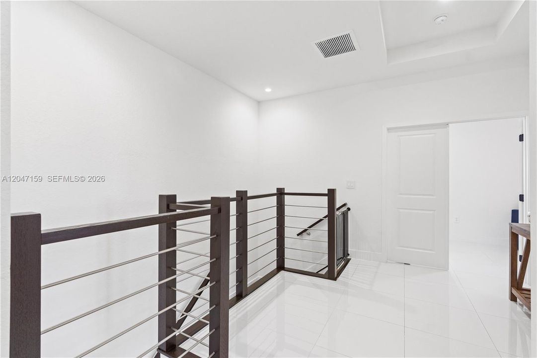 For Rent: $6,000 (5 beds, 5 baths, 3716 Square Feet)