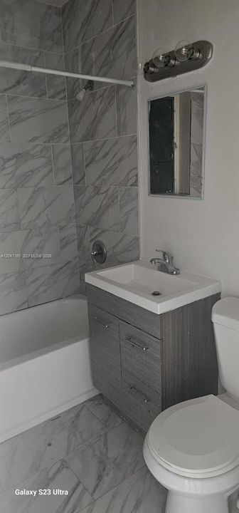 В аренду: $2,400 (2 спален, 1 ванн, 1000 Квадратных фут)