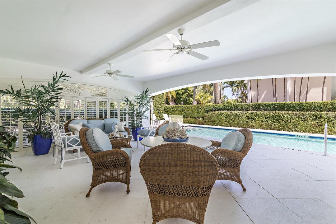 Island House Loggia