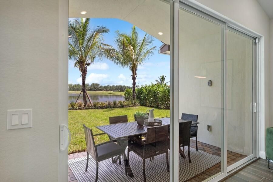 Covered Patio with Vaulted Ceiling