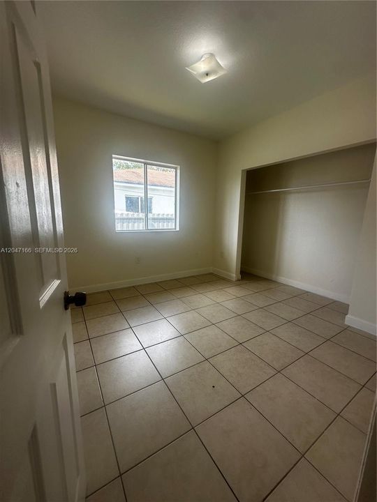 En Renta: $2,700 (4 camas, 3 baños, 1604 Pies cuadrados)