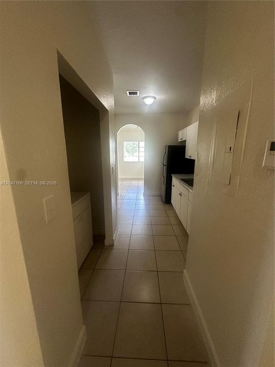 En Renta: $2,700 (4 camas, 3 baños, 1604 Pies cuadrados)