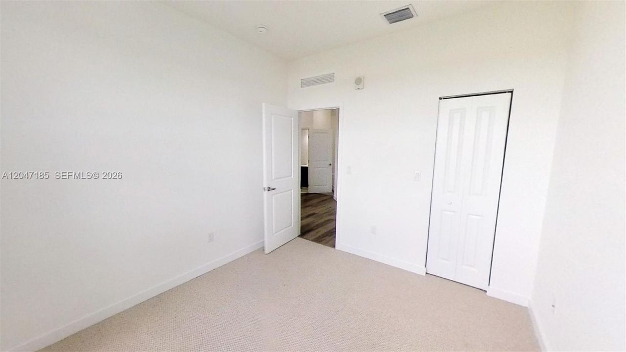 В аренду: $2,875 (3 спален, 2 ванн, 1481 Квадратных фут)
