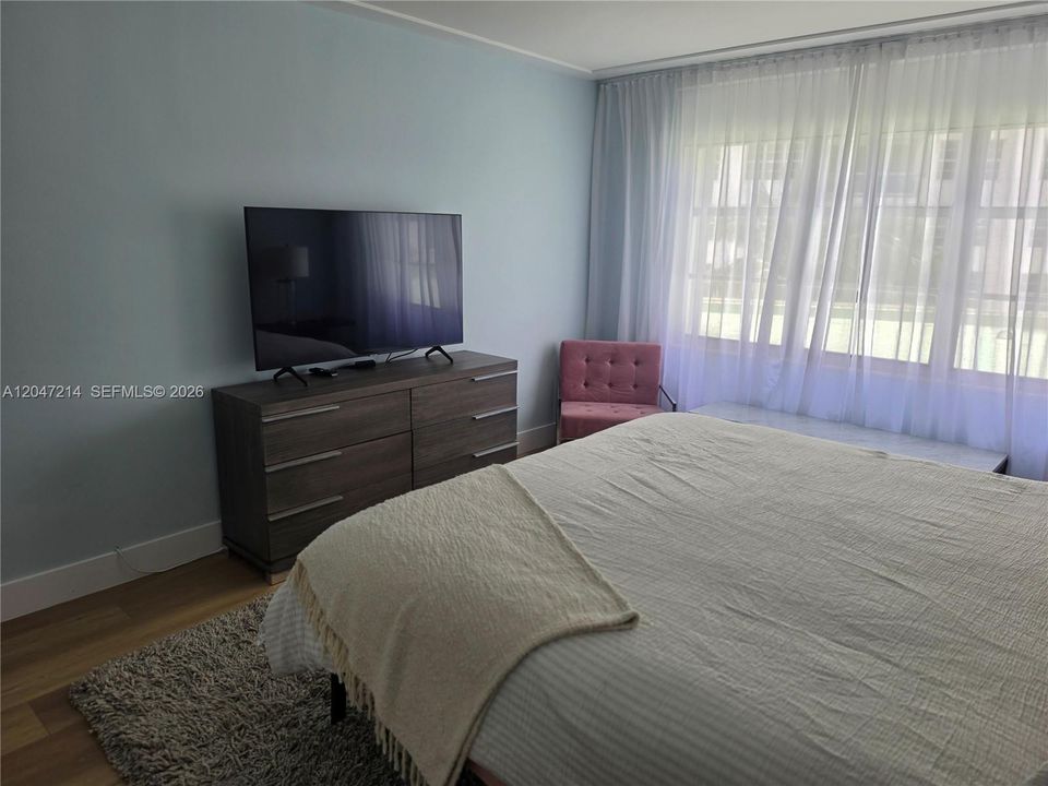 В аренду: $3,900 (2 спален, 2 ванн, 1000 Квадратных фут)