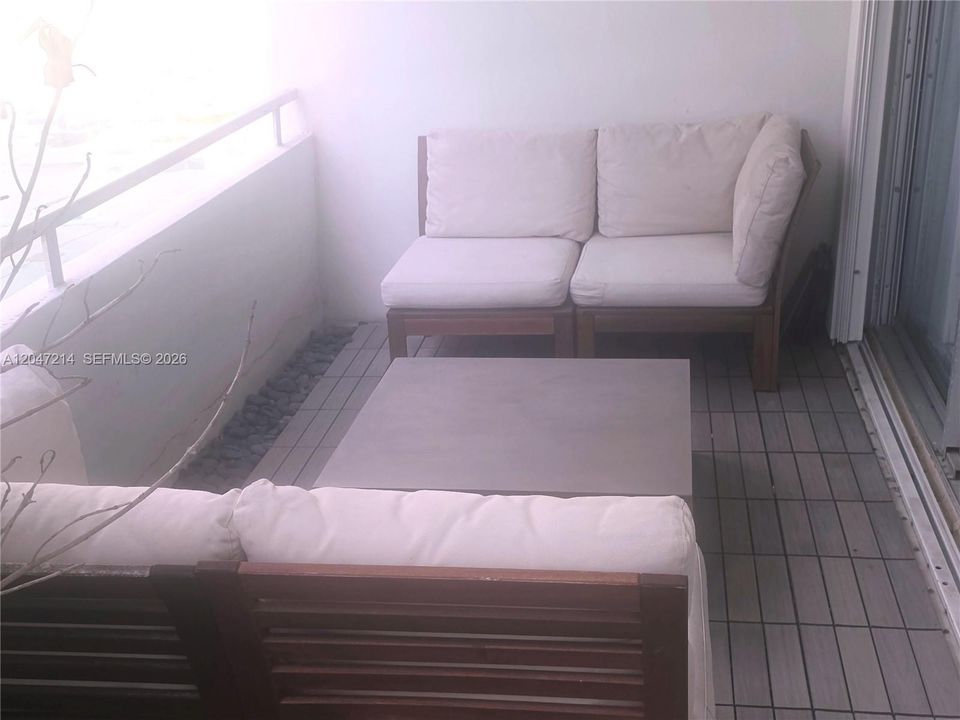 В аренду: $3,900 (2 спален, 2 ванн, 1000 Квадратных фут)