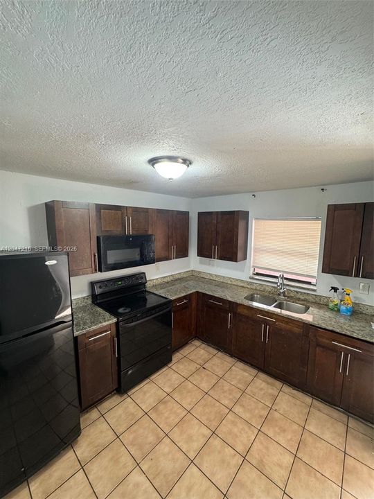 For Sale: $629,999 (0 beds, 0 baths, 2554 Square Feet)