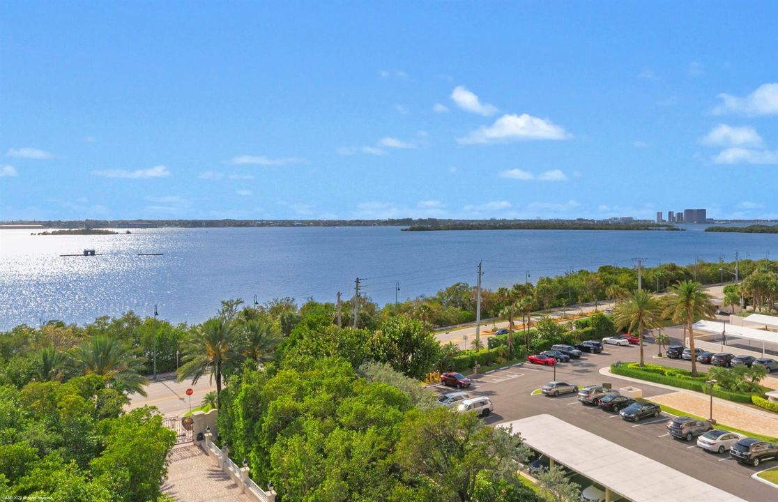5310 N Ocean Dr 601 028