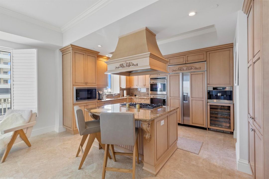 5310 N Ocean Dr 601 010