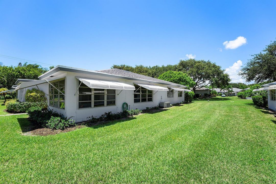 028-1210SouthDriveCircle-D-DelrayBeach-F