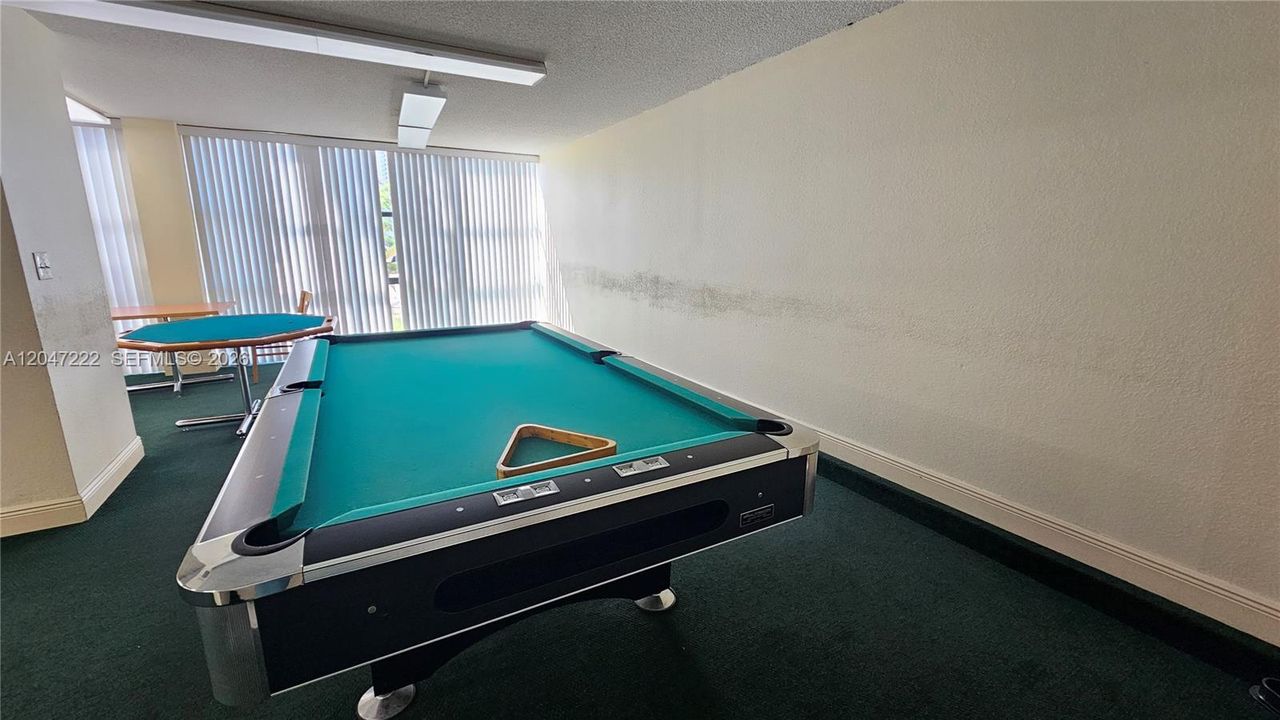 В аренду: $2,000 (1 спален, 1 ванн, 875 Квадратных фут)