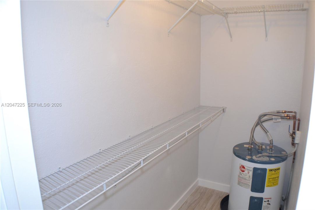 В аренду: $1,650 (1 спален, 1 ванн, 750 Квадратных фут)