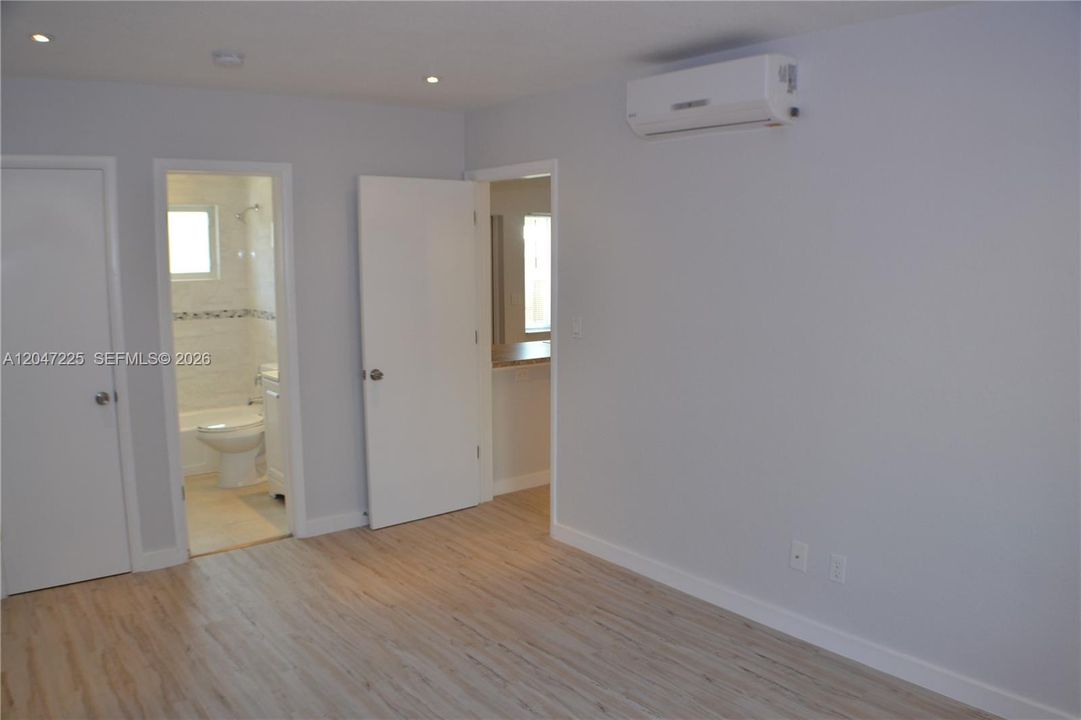 В аренду: $1,650 (1 спален, 1 ванн, 750 Квадратных фут)