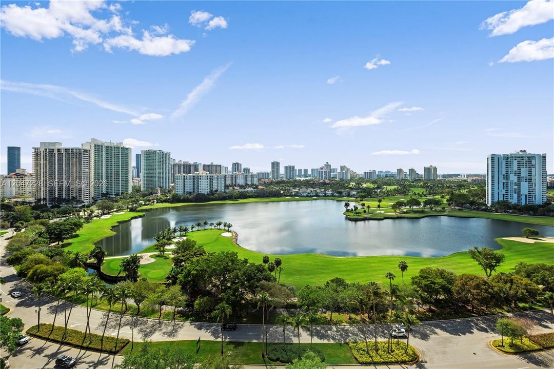En Venta: $289,000 (1 camas, 1 baños, 755 Pies cuadrados)