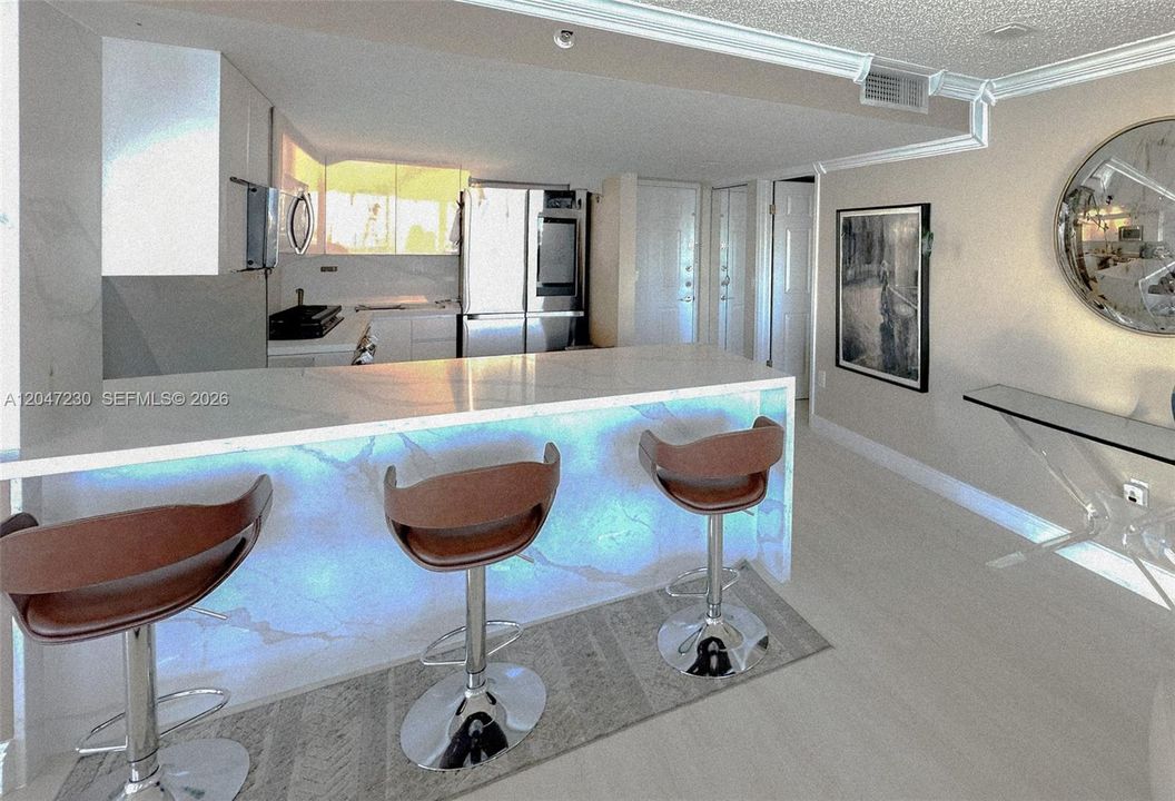 For Sale: $580,000 (2 beds, 2 baths, 1100 Square Feet)