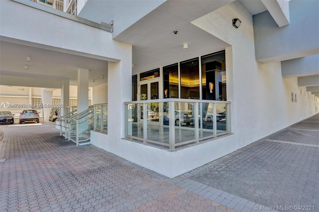 En Venta: $329,000 (1 camas, 1 baños, 750 Pies cuadrados)
