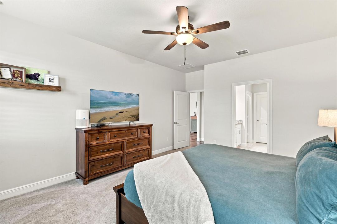 27_1z3a8182