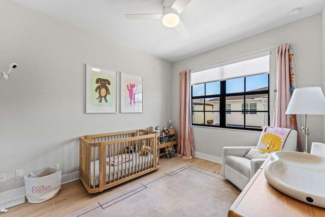 3rd bdrm 5251 beckman