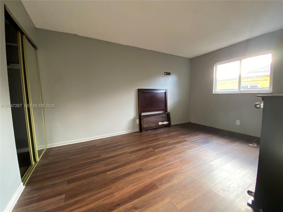 Bedroom 1 Front Unit