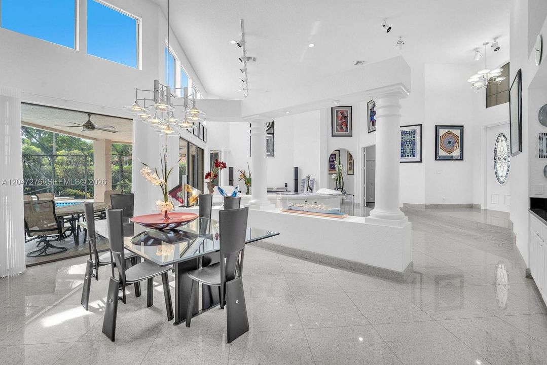 For Sale: $2,100,000 (5 beds, 3 baths, 4828 Square Feet)