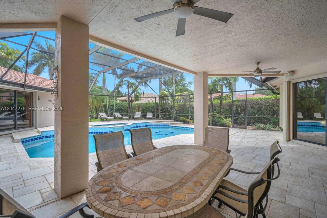 For Sale: $2,100,000 (5 beds, 3 baths, 4828 Square Feet)
