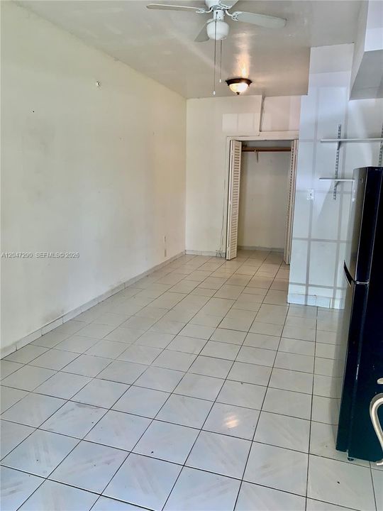For Rent: $1,150 (0 beds, 1 baths, 0 Square Feet)