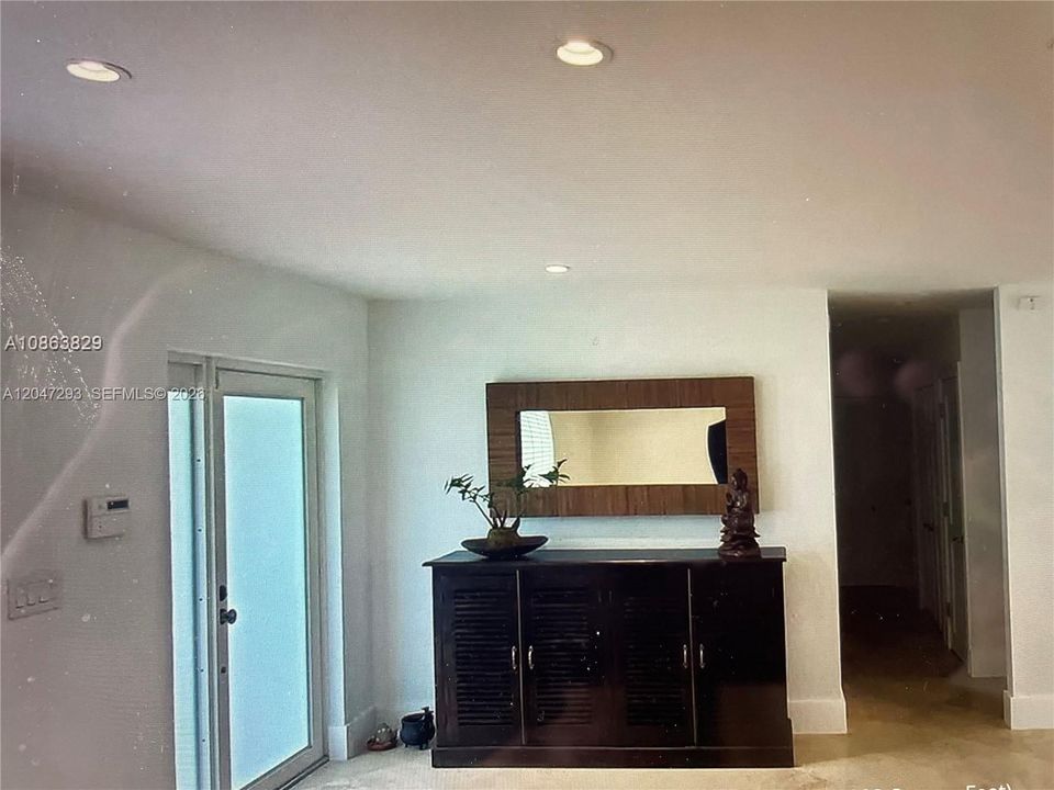For Rent: $3,200 (3 beds, 2 baths, 1355 Square Feet)