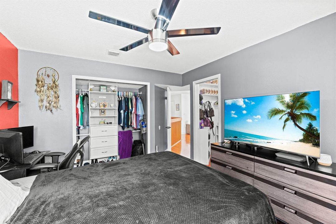 25-web-or-mls-A7409723