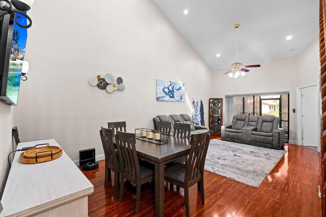 8-web-or-mls-A7409584